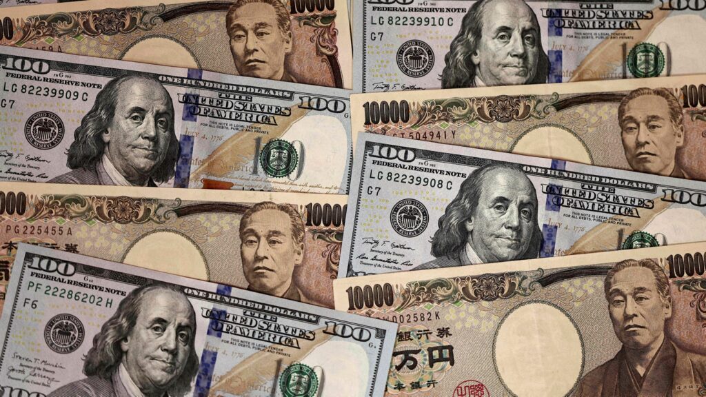 Yen and US dollars