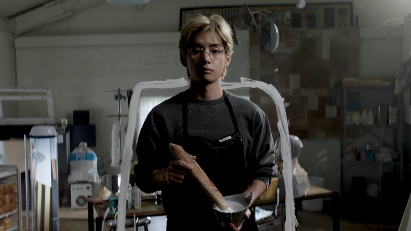 BTS star V