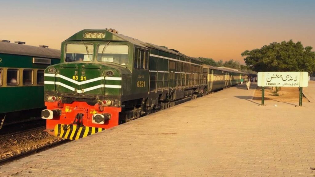 Pakistan Railways Awan Express fares
