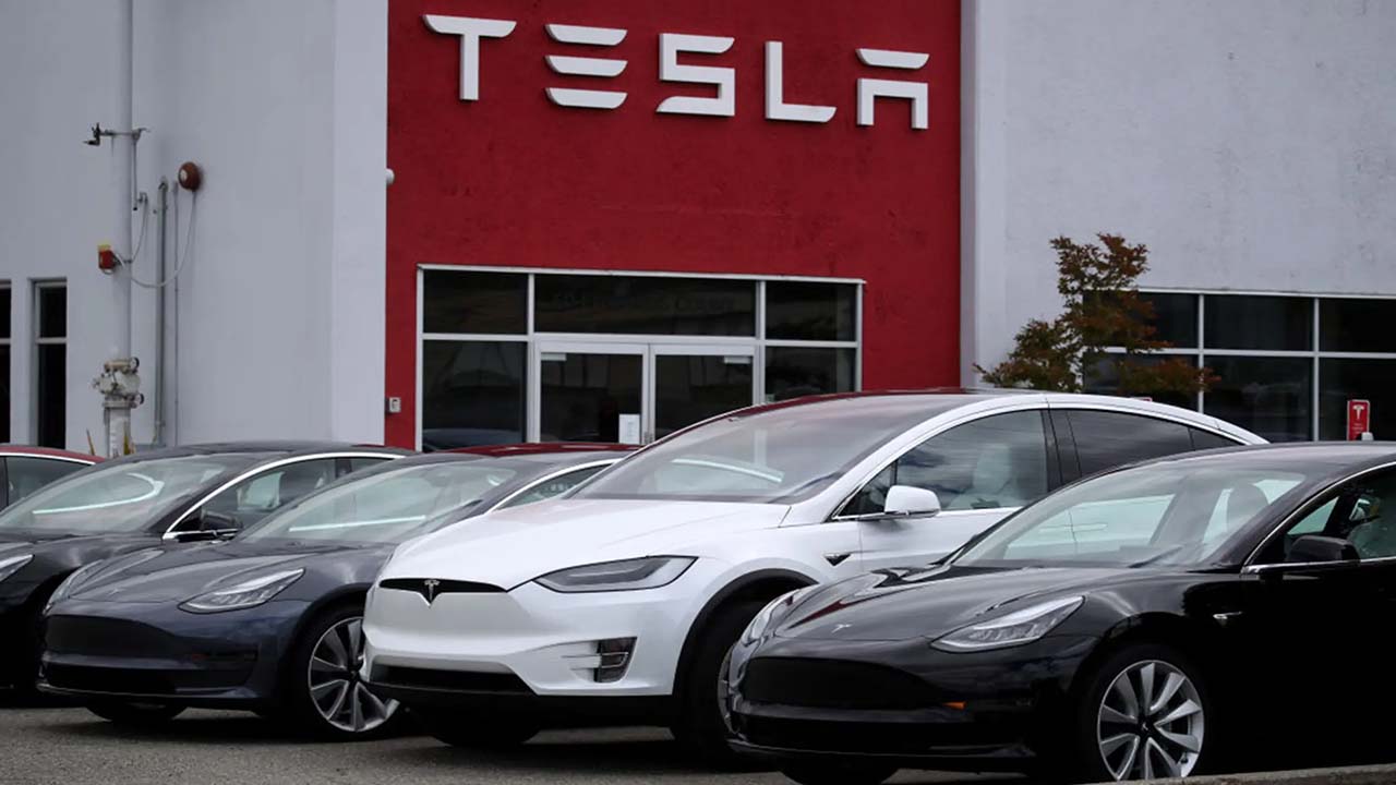 Tesla sued over air pollution