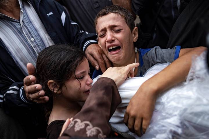 Gaza's children mourn