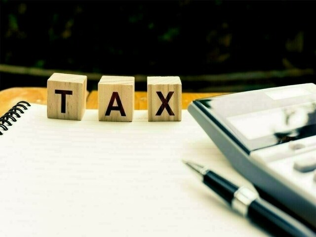 Tax crimes