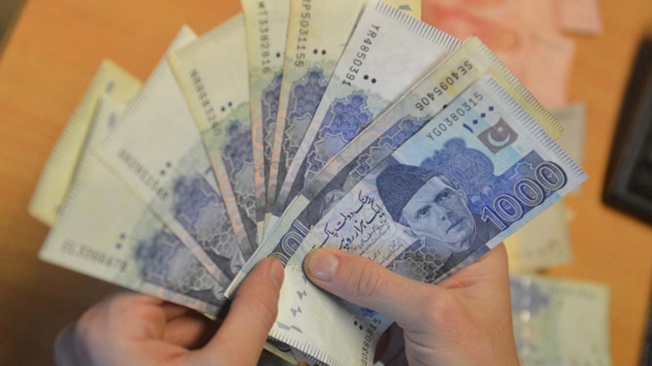 money supply increases in Pakistan