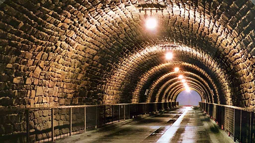 Paris prison secret tunnel