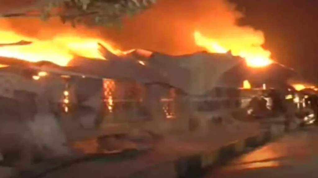 fruit stalls gutted Islamabad