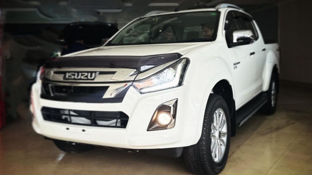 Isuzu D Max price reduced in Pakistan