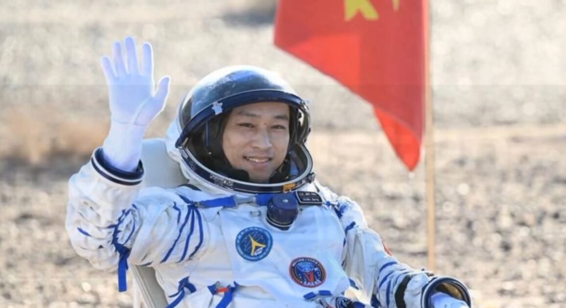 : After a six-month mission aboard the Shenzhou-17 spacecraft, Chinese astronauts Tang Hongbo, Tang Shengjie, and Jiang Xinlin safely returned to Earth.