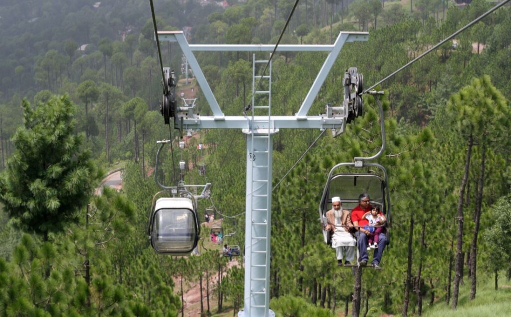 Murree-Patriata chairlifts