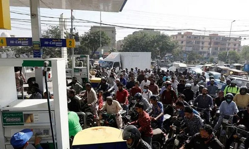 Petroleum dealers' strike