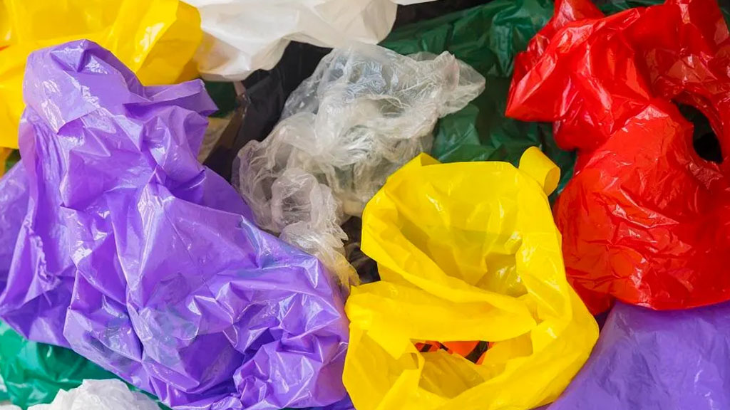 Plastic bags consumption in Pakistan