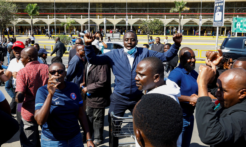 Protest against India's Adani causes chaos at Kenya's main airport - HUM  News