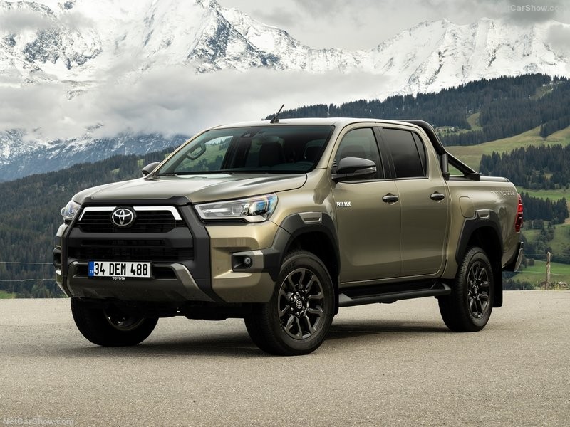 Toyota hilux price in pakistan toyota hilux Revo roco