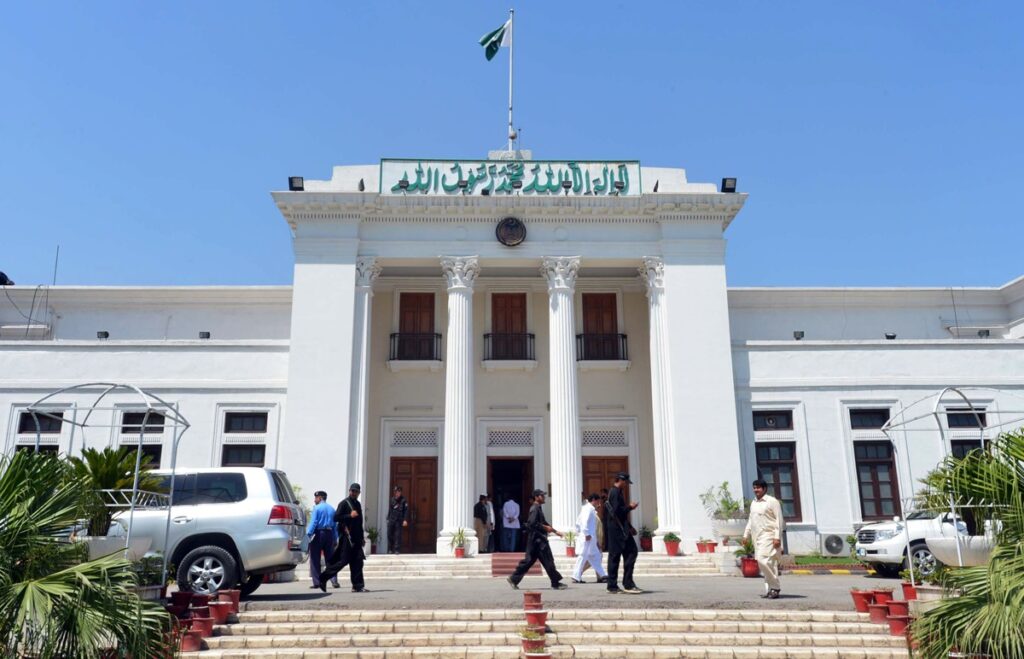 The KP Assembly approved the Khyber Pakhtunkhwa Establishment of District Development Advisory Committee Amendment Bill on Tuesday.