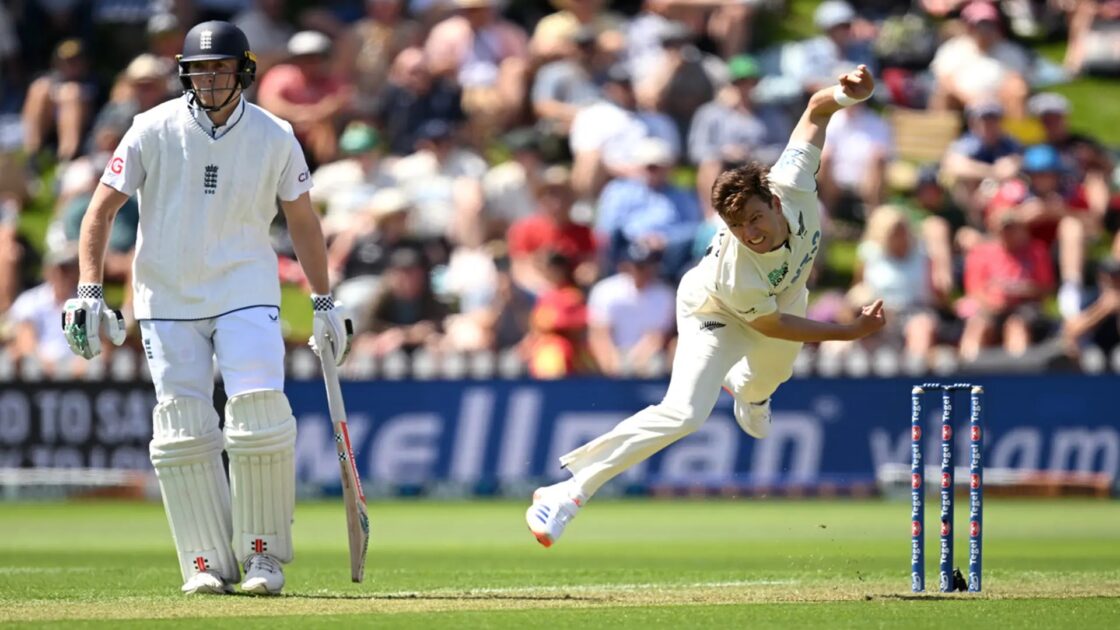 New Zealand win toss and choose to bowl against England