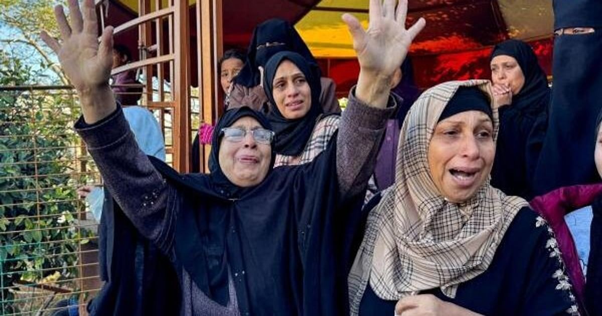 Relatives of Palestinians killed by Israel in Khan Younis gathered around their white-shrouded bodies before carrying them to their graves.