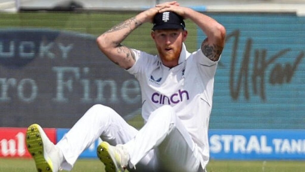 Seamer Brydon Carse took six for 42 as England dismissed New Zealand for 254 to bring up lunch on the fourth day of the first test.