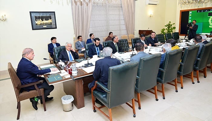 PM directed the authorities to formulate an action plan for the safe evacuation of Pakistanis stranded in Syria via neighbouring countries.