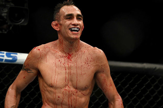 Tony Ferguson in his bout against Anthony Pettis
