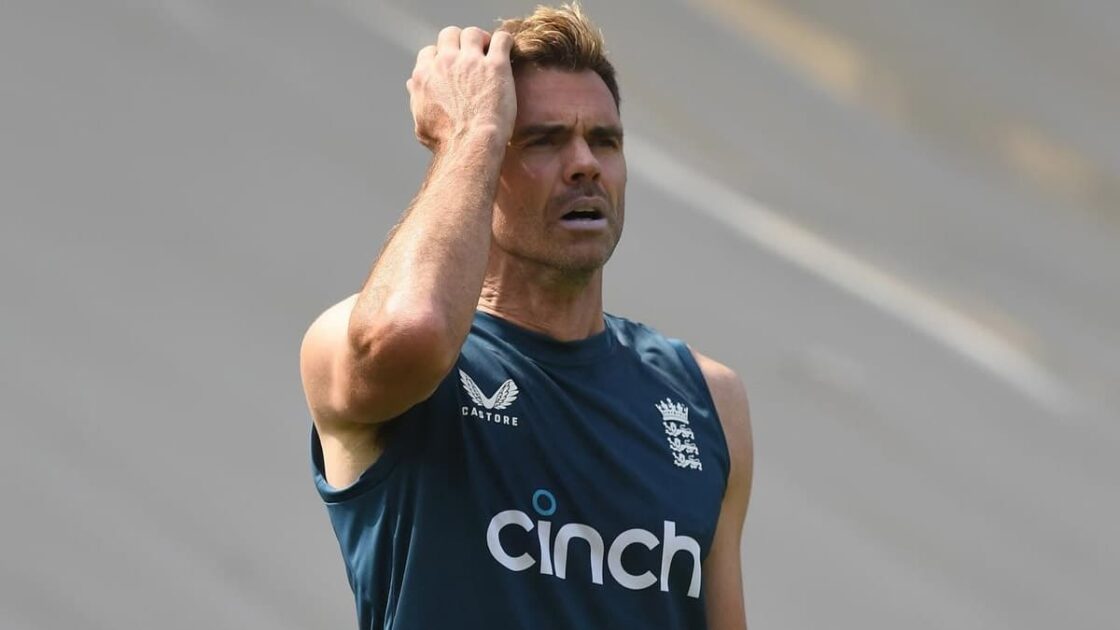 England bowler James Anderson will extend his playing career after signing a one-year contract with Lancashire for the 2025 season.