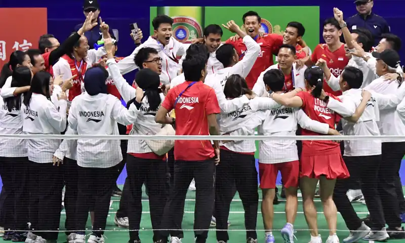 first Asia mixed team badminton final