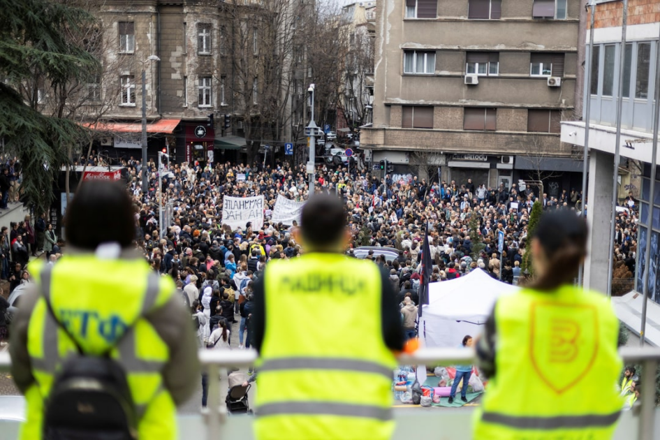 Thousands of protesters, mainly students, descended on Belgrade on Friday ahead of a planned weekend of massive anti-government rallies.