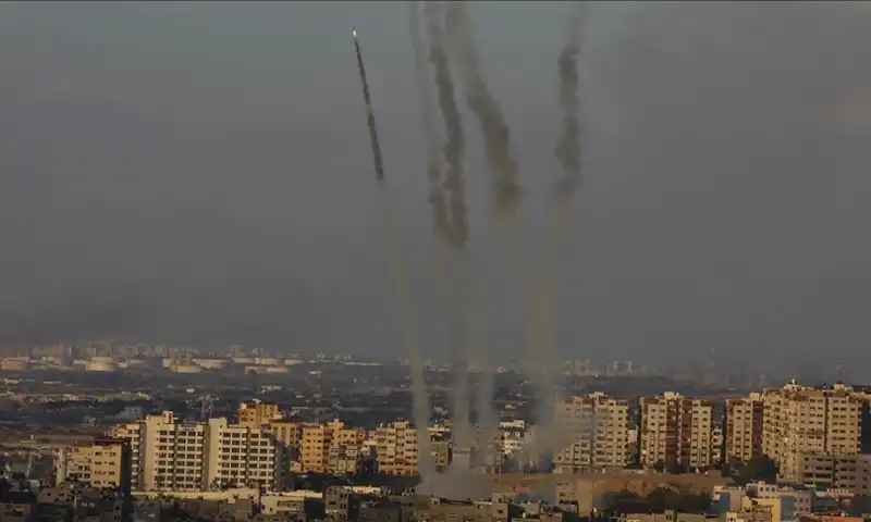 hamas fired rockets at Tel Aviv