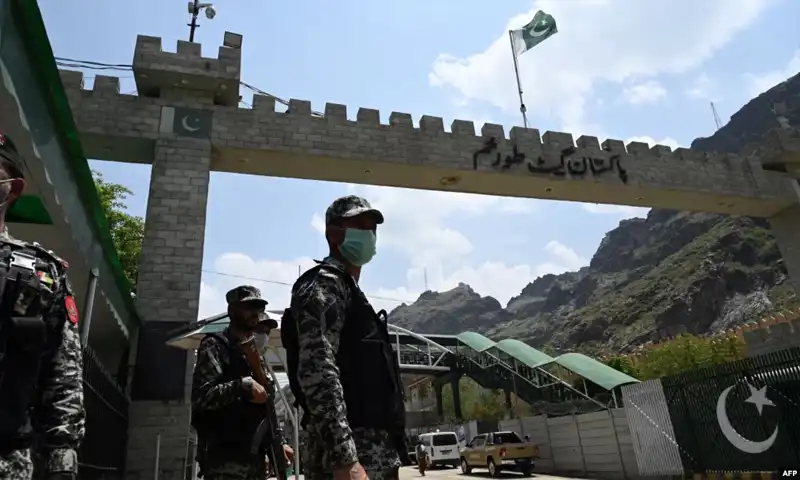 Torkham border