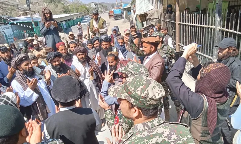 Torkham border