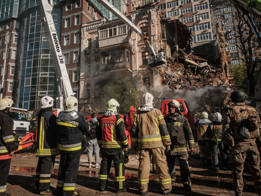 Russian forces staged massive drone attacks on the Ukrainian cities of Dnipro and Kharkiv late, triggering fires and injuring at least 17.