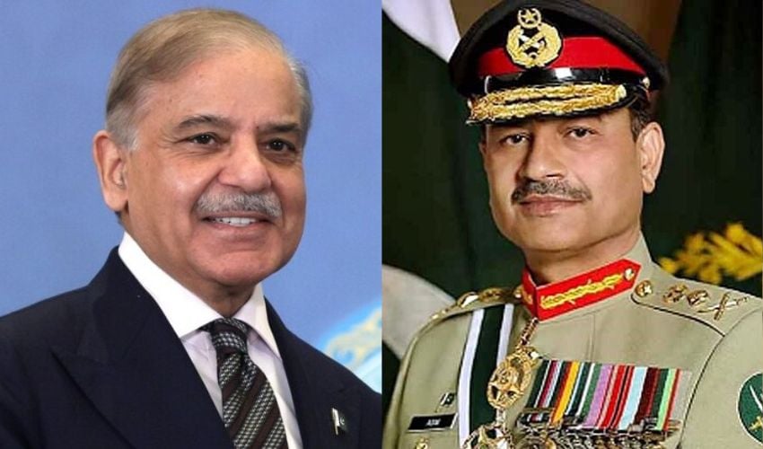 PM, COAS visit wounded troops at CMH