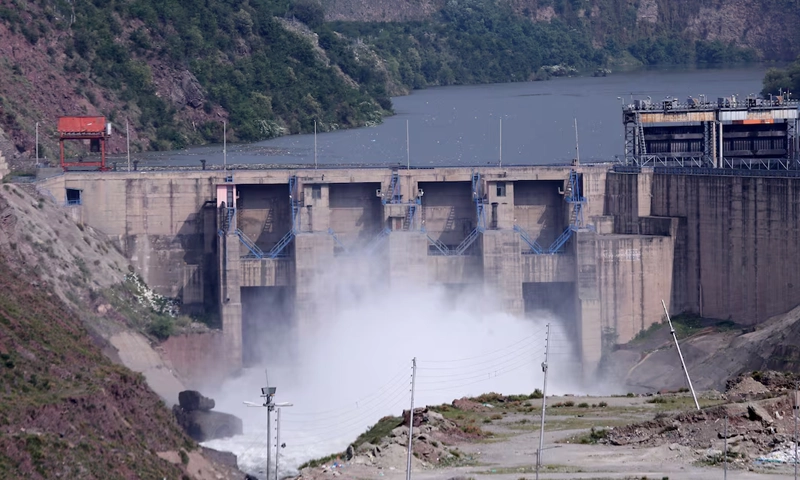 Pakistan rejects Indian move to weaponise water: Dar