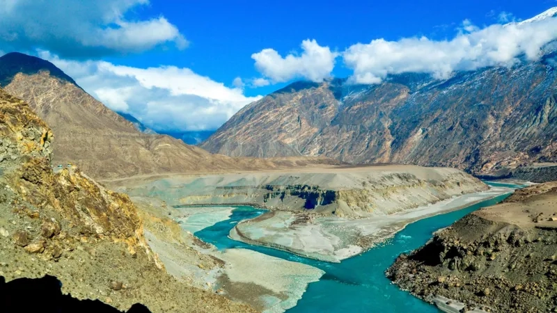 Committee headed by Dar to work on new water reservoirs