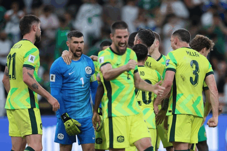 Australia sealed qualification for the World Cup with a 2-1 win over Saudi Arabia in Jeddah while Oman drew 1-1 draw against Palestine.