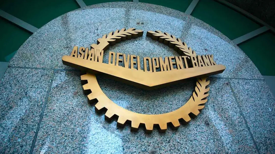 Asian Development Bank revises Pakistan growth forecast