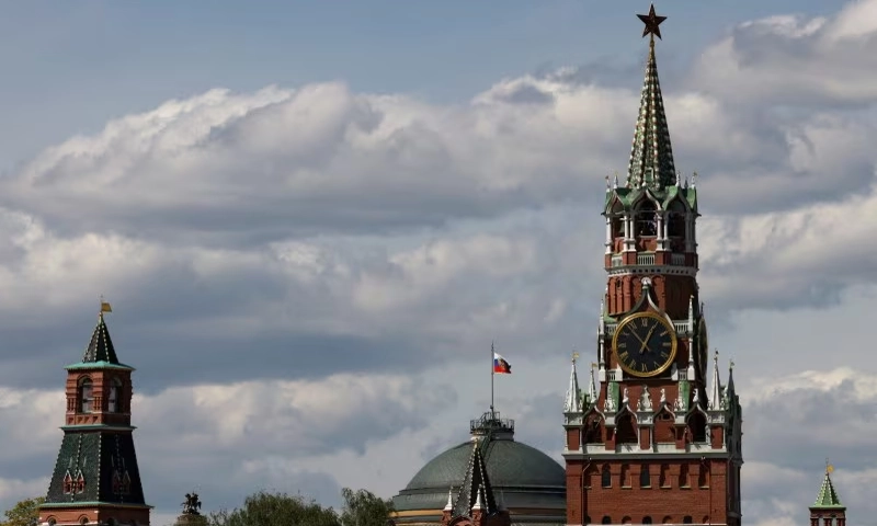 Kremlin blasts Macron plan for European peacekeepers in Ukraine