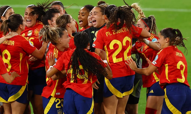 Swiss women win
