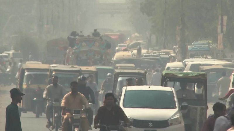 Islamabad’s admin launched a new programme to include private cars in its vehicle emission testing efforts, aiming to tackle air pollution.