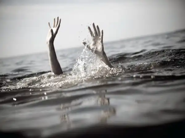 tourist drowns in flash flood in Tharparkar