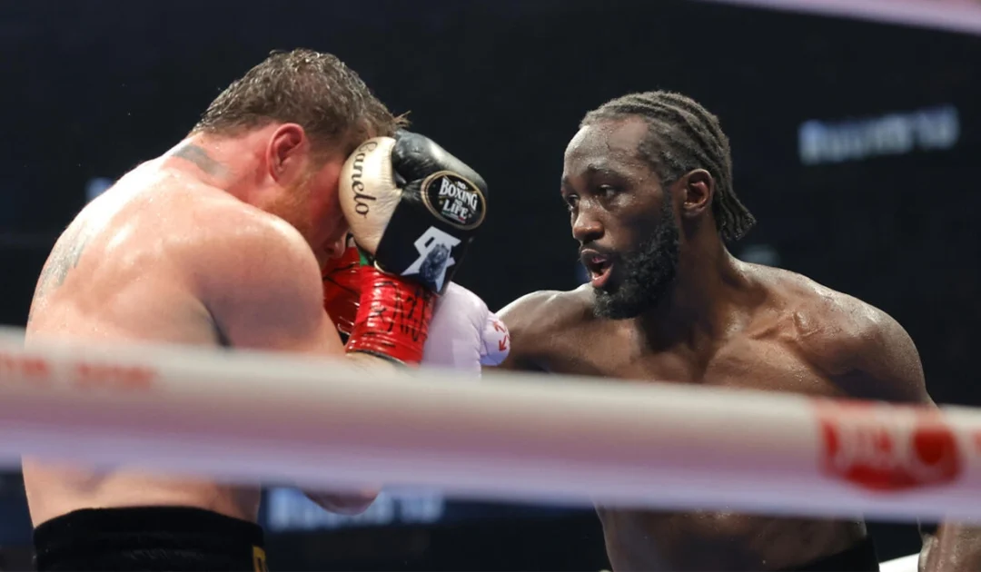 Crawford shocks Alvarez, grabs undisputed super middleweight world title