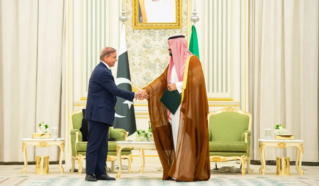 Pakistan, Saudi Arabia sign mutual defence agreement
