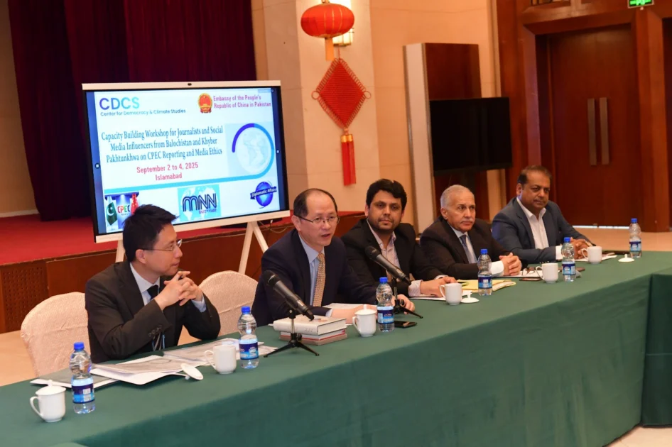 Media crucial for promoting CPEC, Pak-China ties says Chinese diplomat