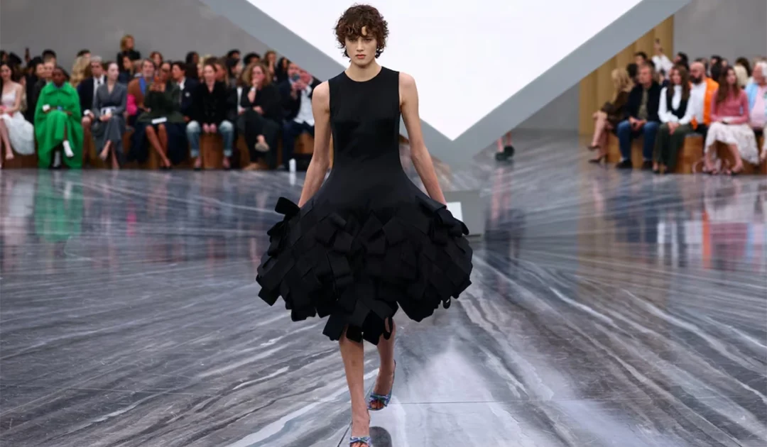 Jonathan Anderson debuts Dior womenswear on Paris runway