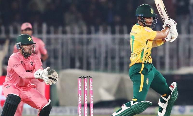 South Africa crush Pakistan by 56 runs