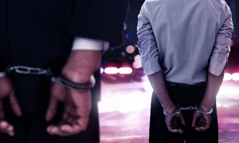 Pakistan busts international cricket gambling ring