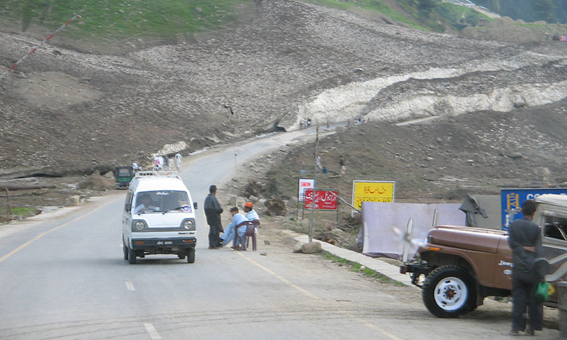 Mansehra bans travel to GB via Kaghan Valley until next summer