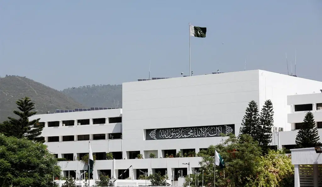 Hasn't received formal draft of proposed 27th Amendment: Chan