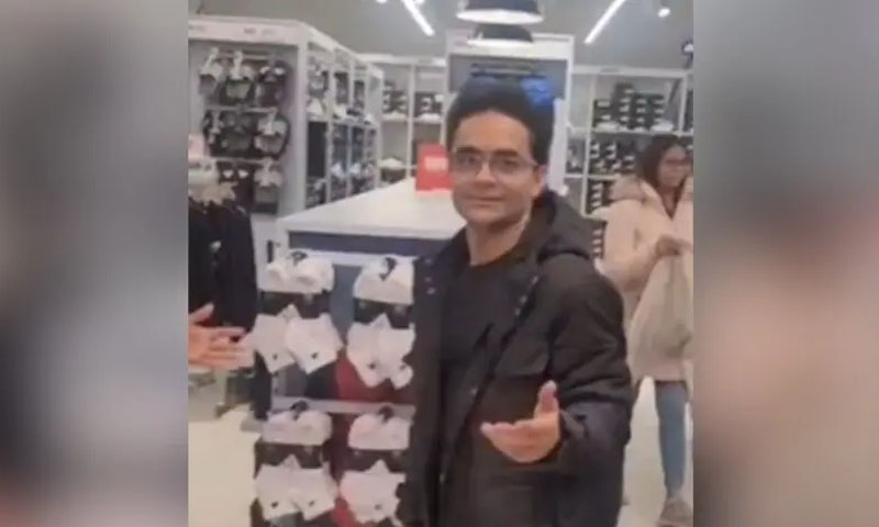 Politicians, journalists condemn harassment of journalist Shahzeb Khanzada