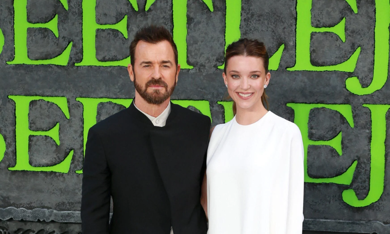 Justin Theroux and Nicole Brydon Bloom