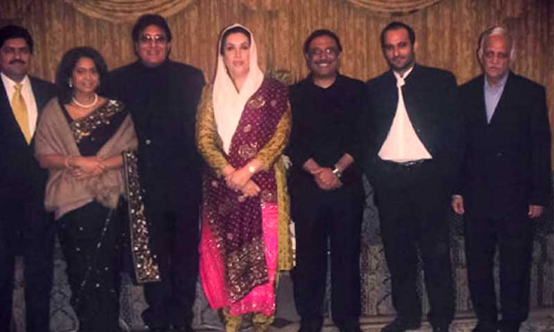 Dhurandhar row: Did Akshaye Khanna get a photo taken with Benazir Bhutto?