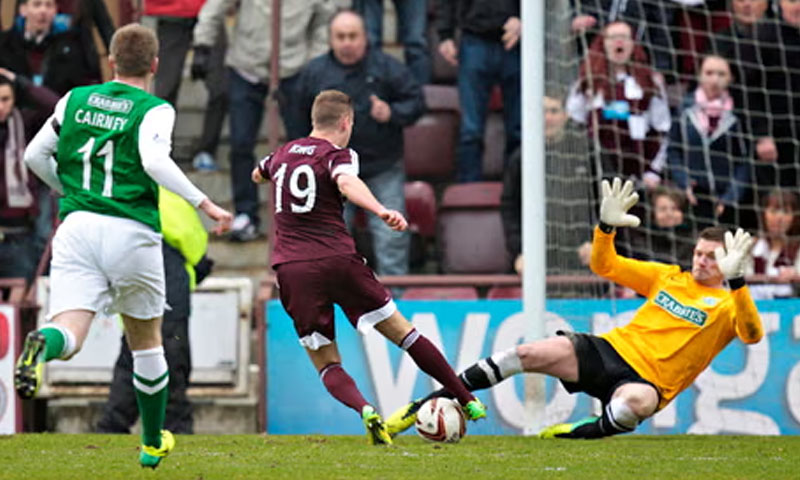 Hearts stunned by Hibs in Edinburgh derby